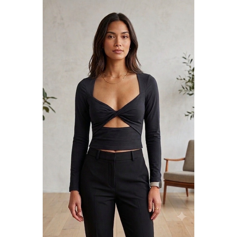 The Drop x SignedBlake Sky Captain Front Twist Reversible Top Black Small NWT
